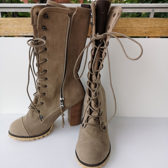 Stylenanda (Korea) suede boots in tan - Picture 4 of 11